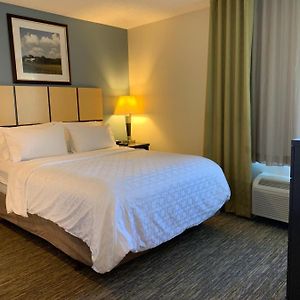 One-Bedroom Queen Room Mobility or hearing accessible