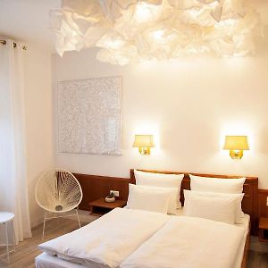 Comfort King Room