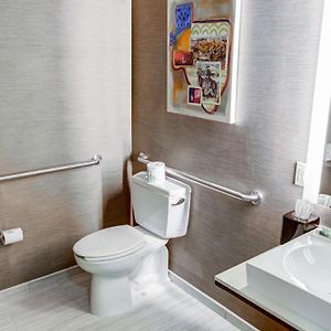 King Suite Mobility accessible