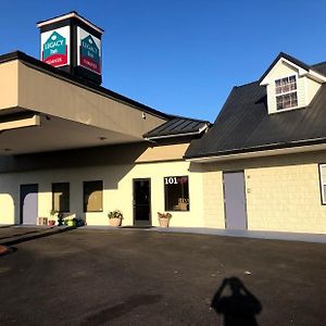 Legacy Inn - Gallatin