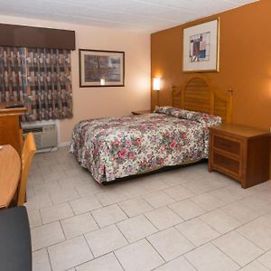 Budget King Room