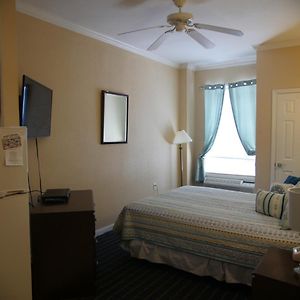 Standard Suite