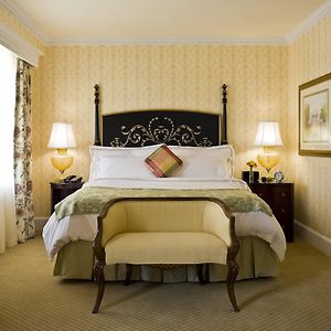 Grand Deluxe King Room