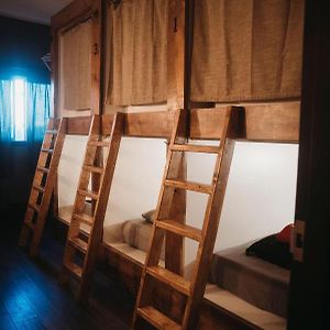 Dormitory Room Mixed