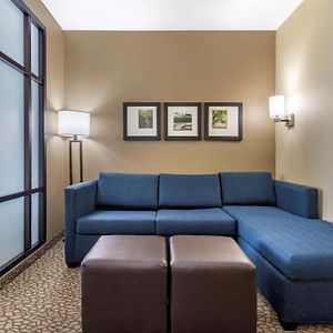 King Suite Mobility accessible