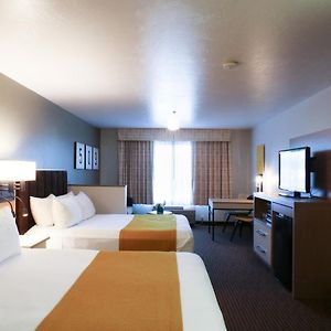 Queen Suite