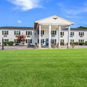 Knights Inn Sandusky