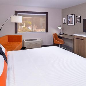 Large King Room