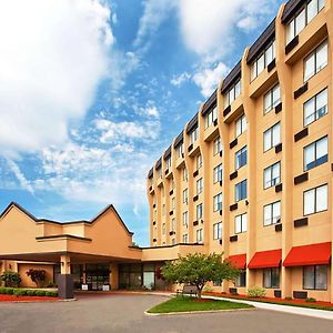 Baymont By Wyndham Meriden