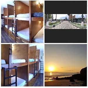 Dormitory Room Mixed