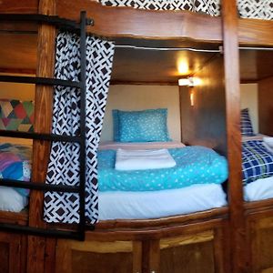 De Alamo Hostel