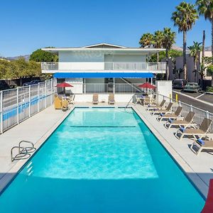 Motel 6-Santa Barbara, Ca - State Street