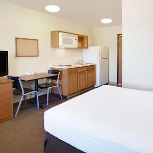Efficiency Queen Room