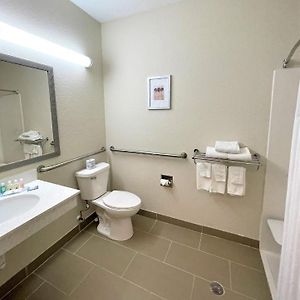 King Room Mobility accessible