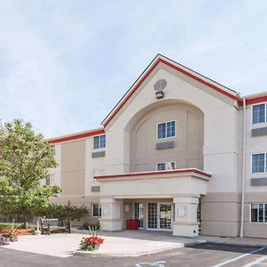 Mainstay Suites Detroit Auburn Hills