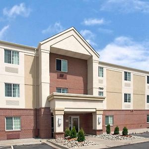 Mainstay Suites Omaha Old Mill