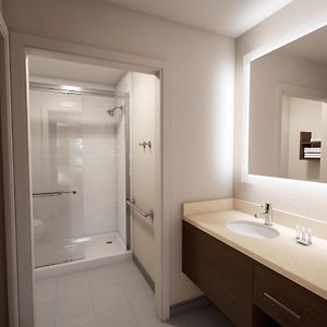 One-Bedroom King Suite
