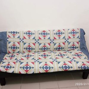 Urban Deca Tondo Manila By Gracey'S Place Unit 3