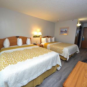Deluxe  Room Disability Access