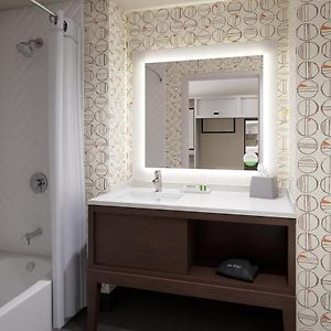 King Room Hearing Accessible