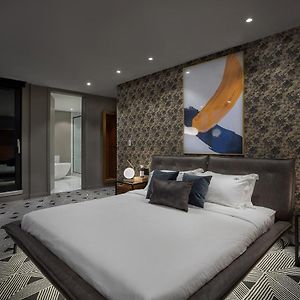 Premium Quadruple Room