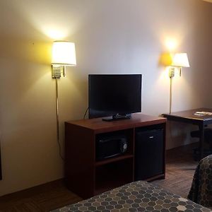 Queen Room Mobility accessible