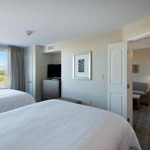 One-Bedroom Queen Room