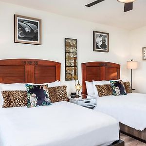 Classic Lower Floors Twin Room