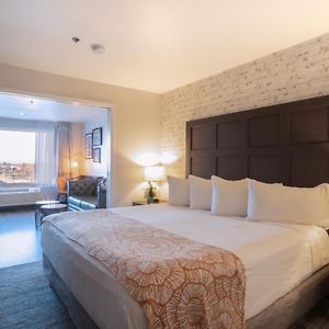 Executive King Suite