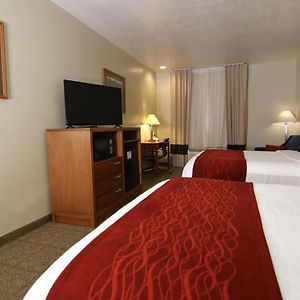 Queen Room Mobility accessible