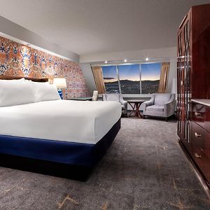 Premier King Room