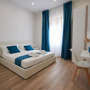 Private Bathroom King Room