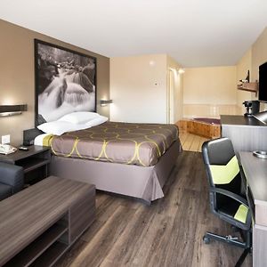 Deluxe  Ground Floor King Studio