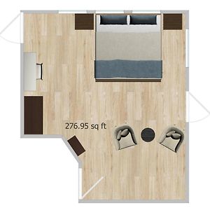 Deluxe King Suite