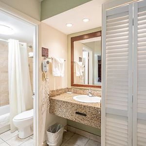 King Room Mobility accessible