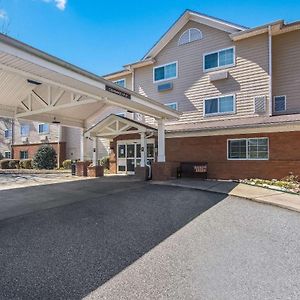 Mainstay Suites Columbus Next To Fort Moore