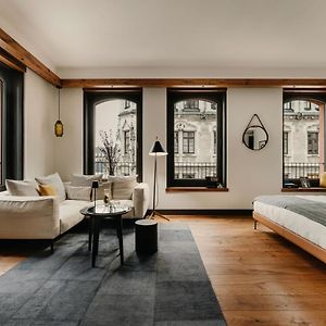 Deluxe Junior Suite