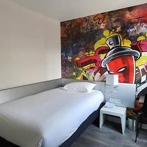 Standard Room with 1 Single Bed