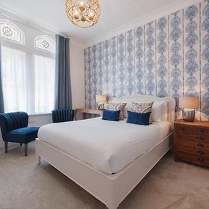 Executive King Room