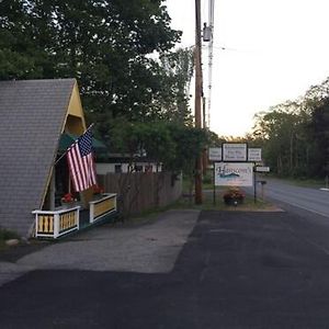 Hanscom'S Motel & Cottages