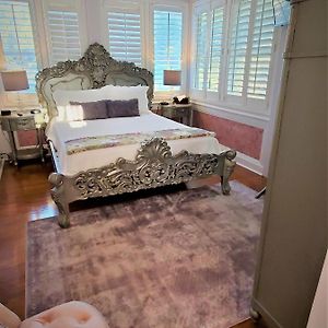 Small Queen Room