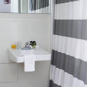 Private Bathroom Quadruple Room