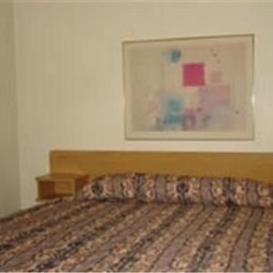 Queen Suite