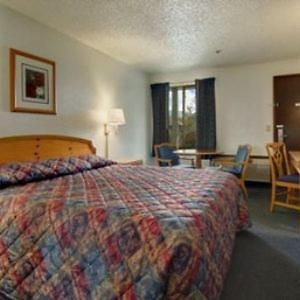 Queen Suite