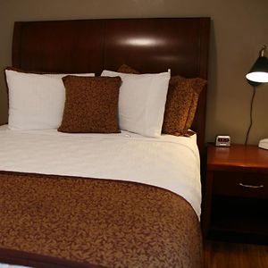 Queen Suite