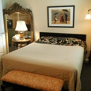 Queen Room Dog friendly