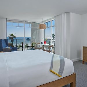Premier King Room