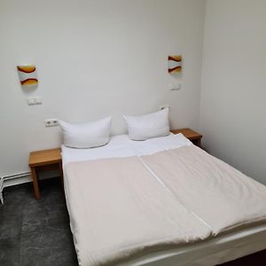 Budget Room