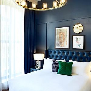 Tradition King Room