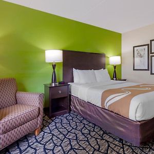 Queen Room Mobility accessible